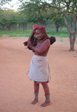 Yerel kadın köy Himba kabilesi