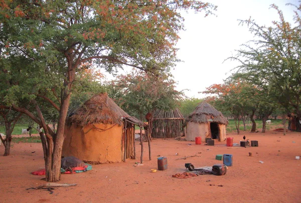  Köy Himba kabilesi (Kunene bölgesi)