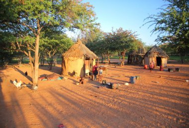  Köy Himba kabilesi (Kunene bölgesi)