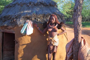 Yerel kadın köy Himba kabilesi