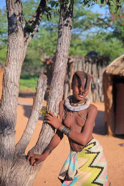 Yerel kadın köy Himba kabilesi