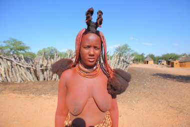 Yerel kadın köy Himba kabilesi