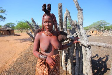 Yerel kadın köy Himba kabilesi