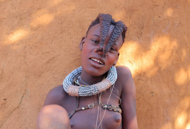 Yerel kadın köy Himba kabilesi