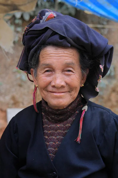 Asian woman in  Luang Prabang — Stock Photo, Image