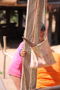 Kimliği belirsiz Akha kabile çocuk