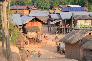 Akha geleneksel köy kabile insanlarda