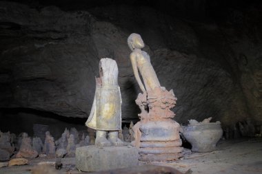 Pak Ou Cave, Laos