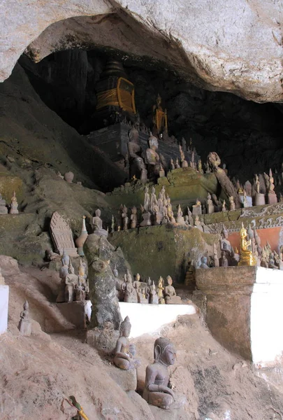 Boeddha grotten van Pak Ou grotten — Stockfoto