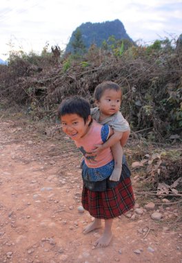 Yerel Vang Vieng çocuklarda  