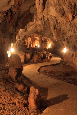 Tham Chang Cave in Vang Vieng