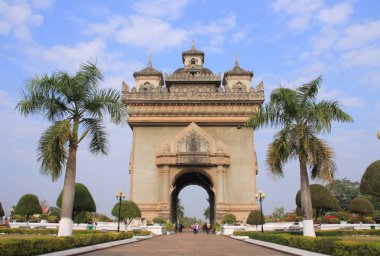 Tam zafer kapısı anlamı Patuxai 