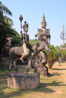 WAT Xieng Khuan Buda'nın park