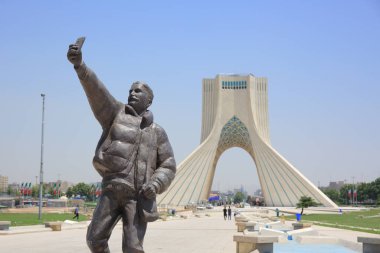 Azadi Tahran şehir Azadi meydanında bulunan kule