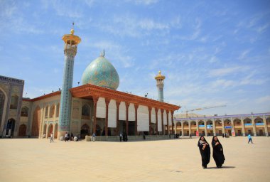 Nasir ol Şiraz, İran'ın Molk Camii. Bu Farsça Mescidi-e Naseer ol Molk bilinen.