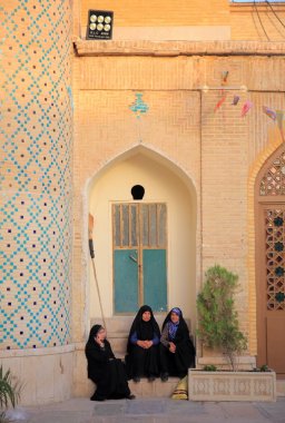 Nasir ol Şiraz, İran'ın Molk Camii. Bu Farsça Mescidi-e Naseer ol Molk bilinen.