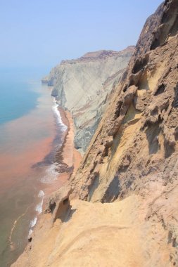 Kırmızı deniz suyu Hürmüz Adası