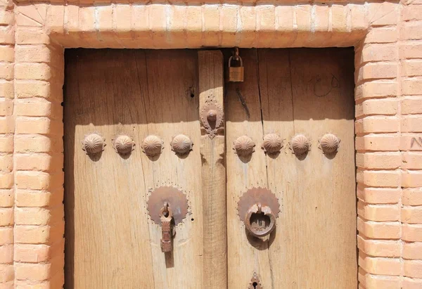 iran knock door style, man use on the left, woman use on the right, Kashan, Iran