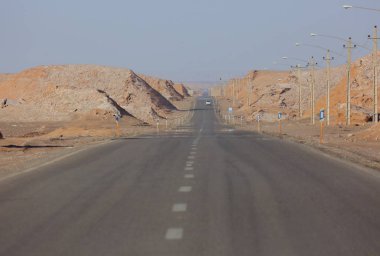 Kerman eyaletinin-Shafi Abad Köyü ve Kaluts (Dasht-e Lut Çölü) 