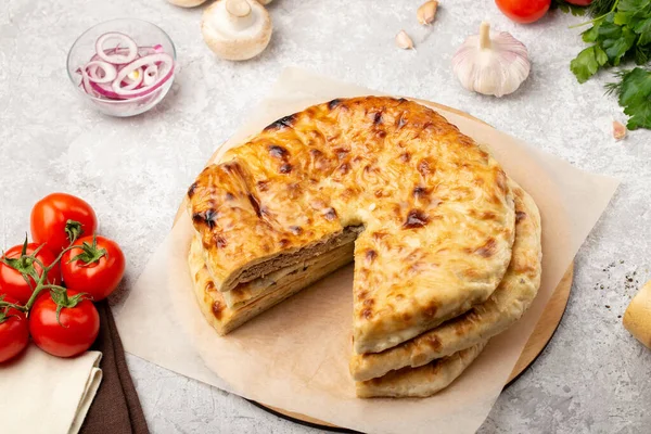 Olika Ossetiska Pajer Med Potatis Svamp Ost Och Kött — Stockfoto