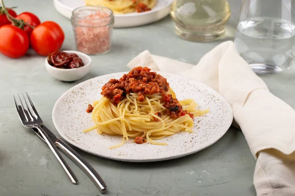 Pasta Bolognese Sundried Tomatoes — Stock Photo, Image