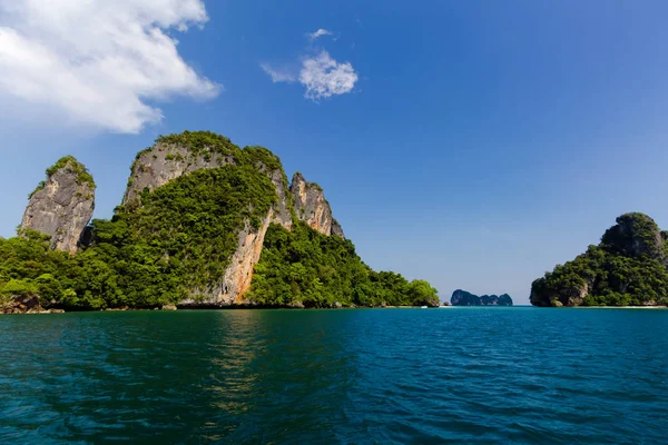 Laguna insular en el océano, Tailandia —  Fotos de Stock
