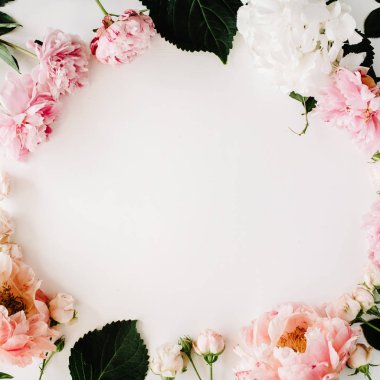 yuvarlak kare çelenk desen