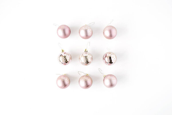 Яркие рождественские балы
