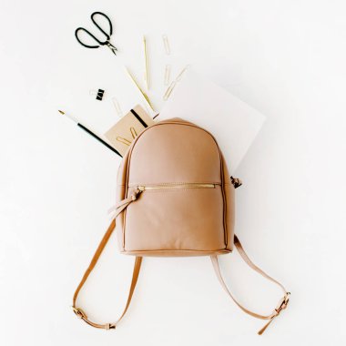 kahverengi deri sırt çantası