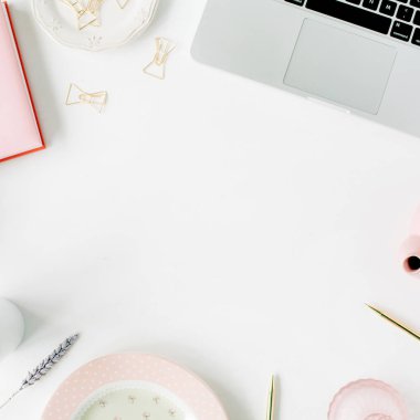 kadınsı ev ofis çalışma alanı