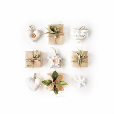 Düz yatıyordu Noel dekorasyon