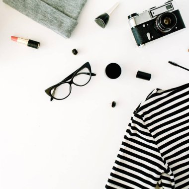 kadınsı moda aksesuarları