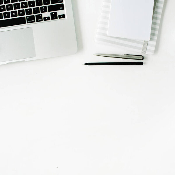 Современная современная квартира
