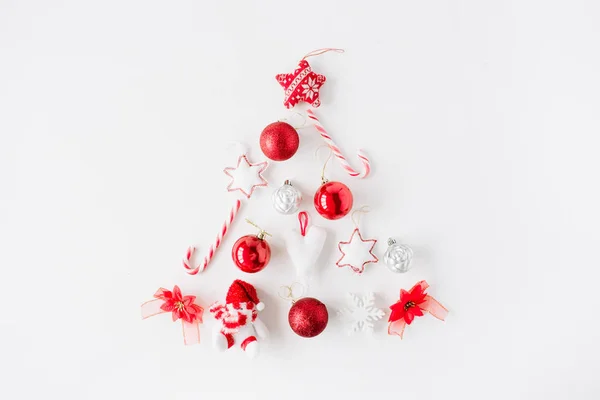 Bright red christmas tree — Stock Photo, Image