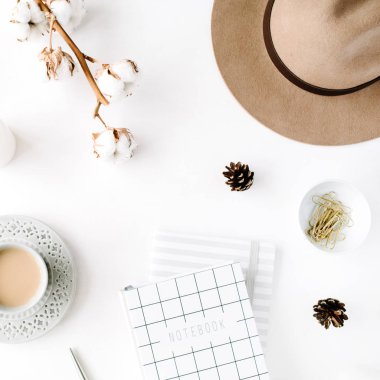 yaratıcı kadınsı Aksesuar düzenleme