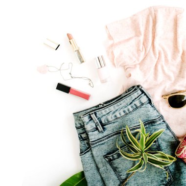 trendy kadınsı kıyafetler