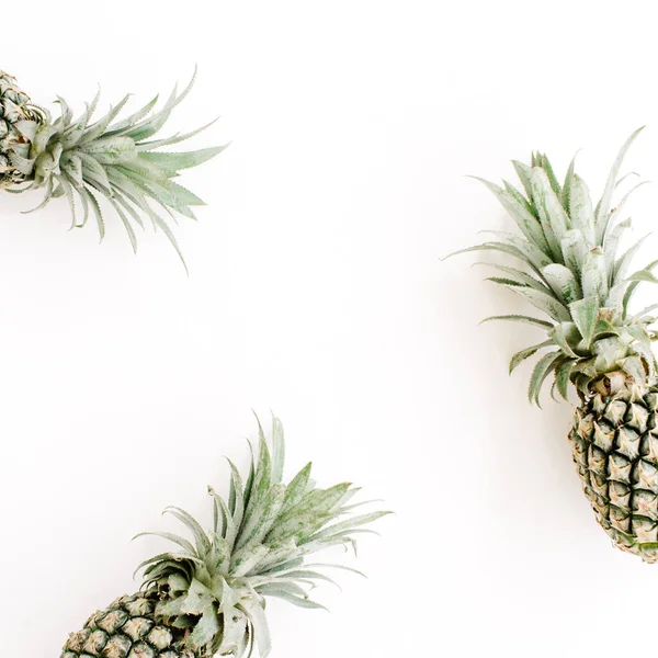 Ramki z trzy ananasy — Zdjęcie stockowe