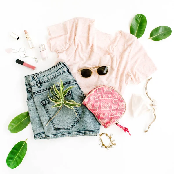 trendy kadınsı kıyafetler