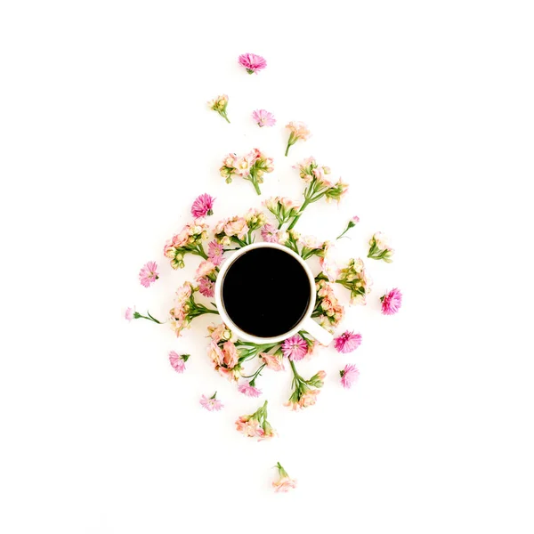 Copo de café e composição floral — Fotografia de Stock