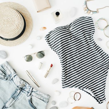 kadın yaz giysileri ve aksesuarları