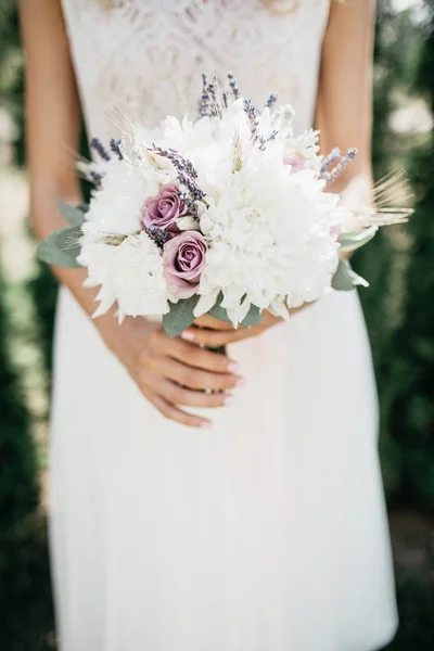 美丽的婚礼花束 — 图库照片