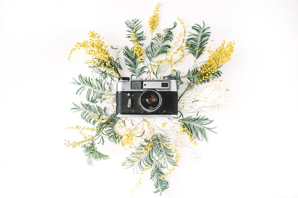 Vintage retro photo camera — Stock Photo, Image