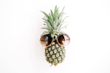 Hipster ananas güneş gözlüğü