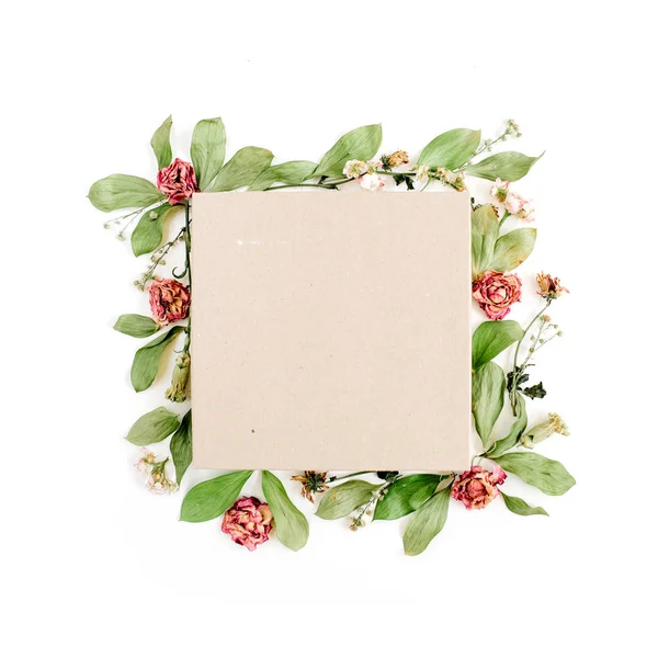 Craft gift box and floral composition — Stock Photo, Image