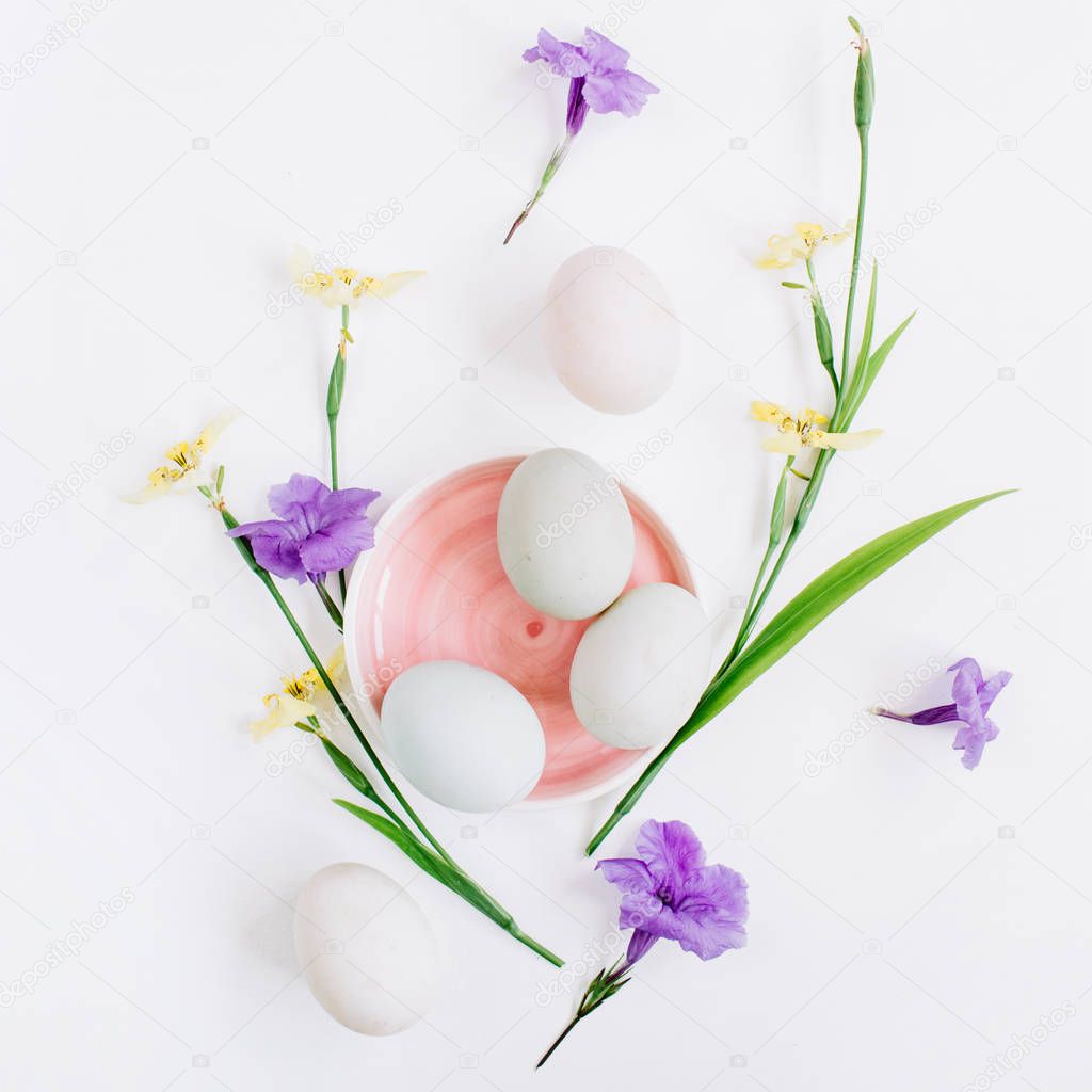 White Easter eggs 