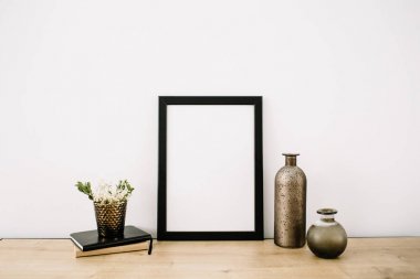 modaya uygun malzeme ile fotoğraf çerçevesi  