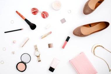 Kadın pembe özgü aksesuarlar