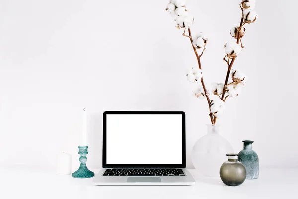 Blogger or freelancer workspace — Stock Photo, Image