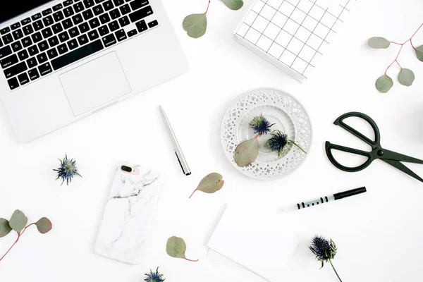 Escritório em casa mesa — Fotografia de Stock