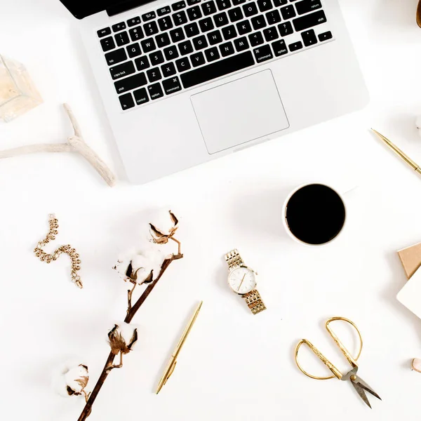 Fashion blogger gold styled desk — Stock Photo, Image